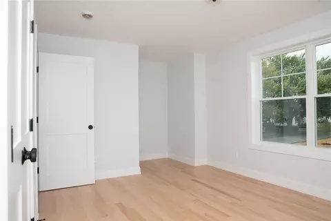 Bedroom - 59 Recess Ln, Warwick, RI 02889 photo 2 of 6