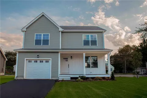 59 Recess Ln, Warwick, RI 02889