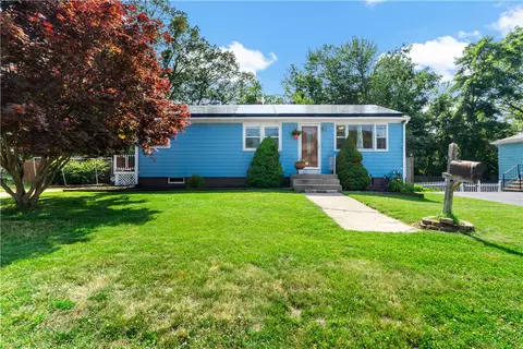 267 Norwood Ave, Warwick, RI 02888