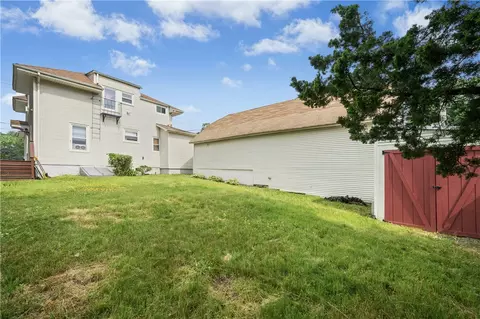 Exterior - 79 Winthrop St, Woonsocket, RI 02895 photo 3 of 10