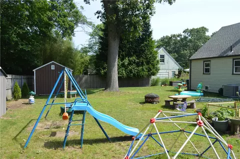 Exterior - 27 Observatory Rd, Warwick, RI 02888 photo 6 of 6