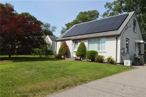 Exterior - 27 Observatory Rd, Warwick, RI 02888 photo 3 of 6
