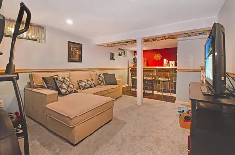 Living - 27 Observatory Rd, Warwick, RI 02888 photo 4 of 4