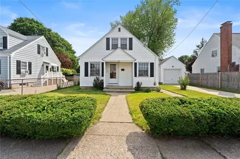 53 Overland Ave, Cranston, RI 02910