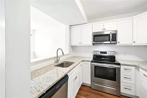 Kitchen - 223 High St #H, Westerly, RI 02891 photo 5 of 7