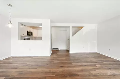 Living - 223 High St #H, Westerly, RI 02891 photo 4 of 9