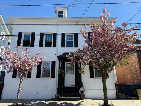 68 Grove St, Providence, RI 02909