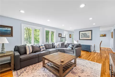 Living - 61 Northbridge Rd, Mendon, MA 01756 photo 1 of 1