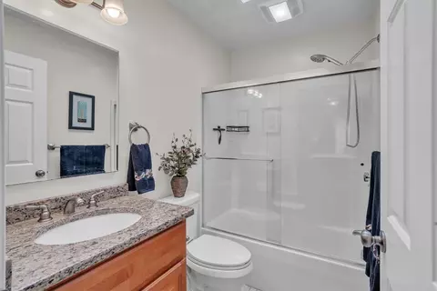 21 Laurel Dr, Glocester, RI 02814 photo 25