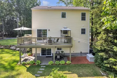 21 Laurel Dr, Glocester, RI 02814 photo 8