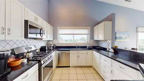 4090 Post Rd #B, Warwick, RI 02886 photo 5
