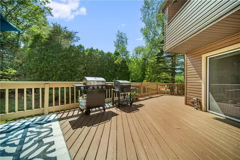 Exterior - 25 Cosmo St, Westerly, RI 02891 photo 4 of 7
