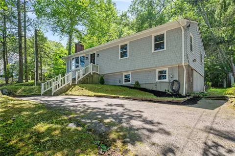 405 Camp Dixie Rd, Pascoag, RI 02859