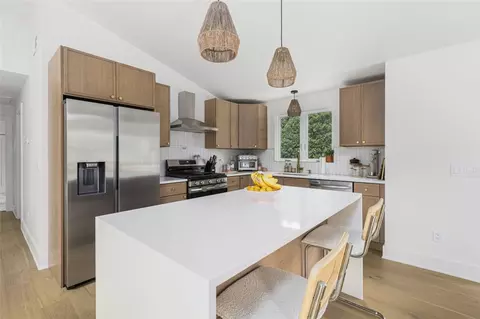 193 Mohawk Trl, Cranston, RI 02921 photo 21