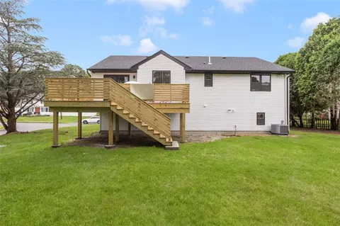 193 Mohawk Trl, Cranston, RI 02921 photo 38