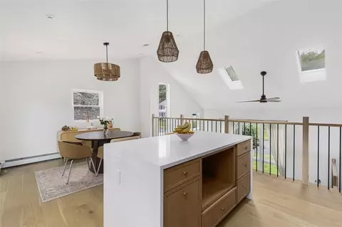 193 Mohawk Trl, Cranston, RI 02921 photo 18