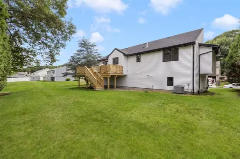 193 Mohawk Trl, Cranston, RI 02921 photo 45