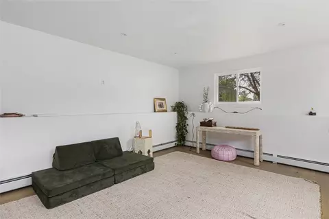 193 Mohawk Trl, Cranston, RI 02921 photo 8