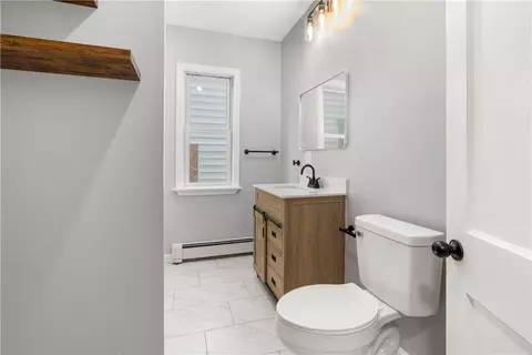 Entry Way - 20 Chalapa Ave, Woonsocket, RI 02895 photo 1 of 4