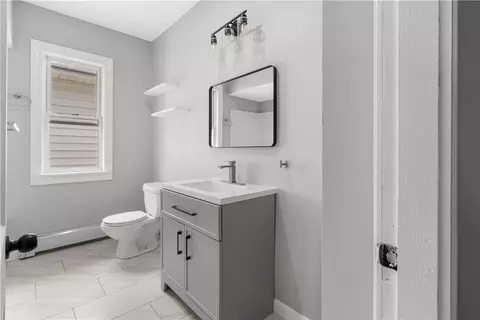 Bath - 20 Chalapa Ave, Woonsocket, RI 02895 photo 3 of 3
