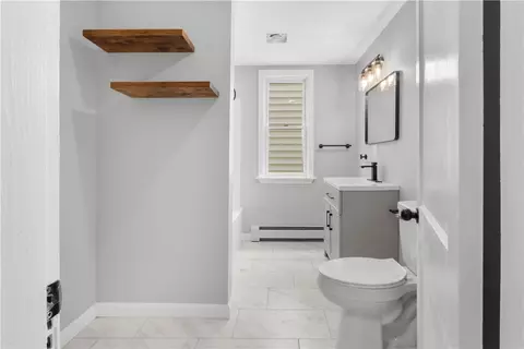 Entry Way - 20 Chalapa Ave, Woonsocket, RI 02895 photo 3 of 4