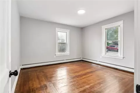 Bedroom - 20 Chalapa Ave, Woonsocket, RI 02895 photo 1 of 8