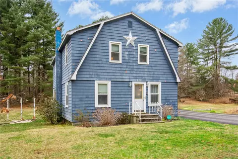 545 Victory Hwy, Mapleville, RI 02839 photo 7