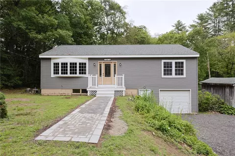 154 Foster Center Rd, Foster, RI 02825
