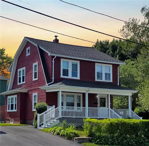 77 Lenox Ave, West Warwick, RI 02893