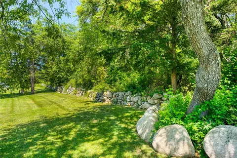 Exterior - 10 Morris Rd, Westerly, RI 02891 photo 10 of 13