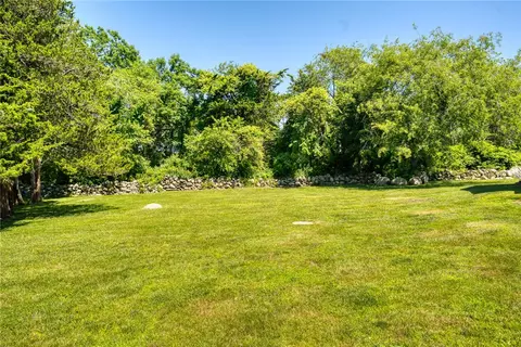 Exterior - 10 Morris Rd, Westerly, RI 02891 photo 9 of 13