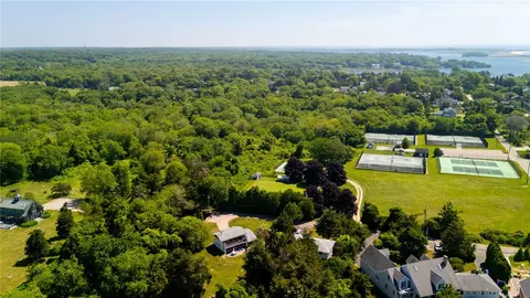 View/Area - 10 Morris Rd, Westerly, RI 02891 photo 6 of 14