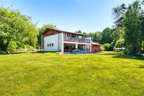 Exterior - 10 Morris Rd, Westerly, RI 02891 photo 6 of 13