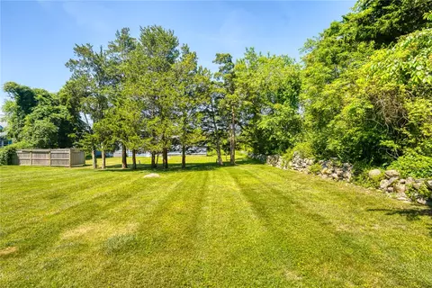 Exterior - 10 Morris Rd, Westerly, RI 02891 photo 11 of 13