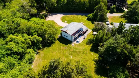 View/Area - 10 Morris Rd, Westerly, RI 02891 photo 14 of 14
