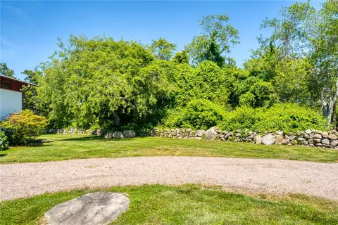 Exterior - 10 Morris Rd, Westerly, RI 02891 photo 7 of 13