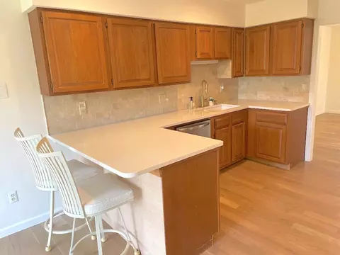 Kitchen - 141 Sturbridge Dr, Warwick, RI 02886 photo 3 of 4
