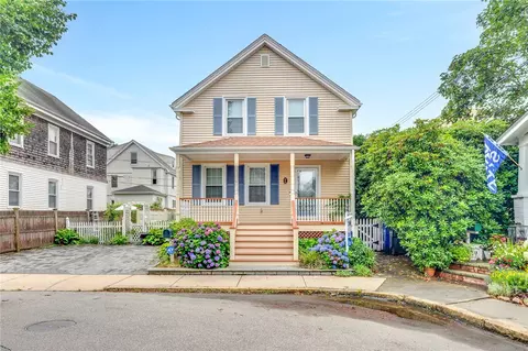 1 Slocum St, Newport, RI 02840