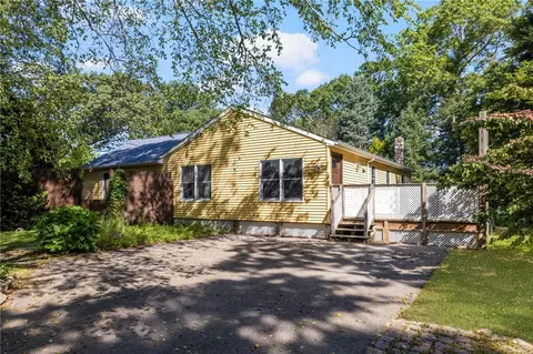 55 George Schaeffer St, South Kingstown, RI 02883
