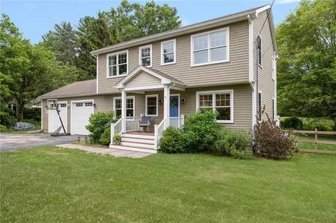 43 Shannock Hill Rd, Richmond, RI 02812