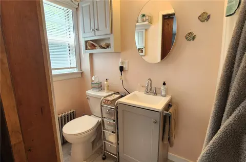 Bath - 788 Cass Ave, Woonsocket, RI 02895 photo 2 of 3