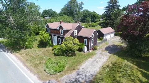 55 Sowams Rd, Barrington, RI 02806