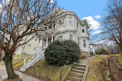628 S Almond St, Fall River, MA 02724