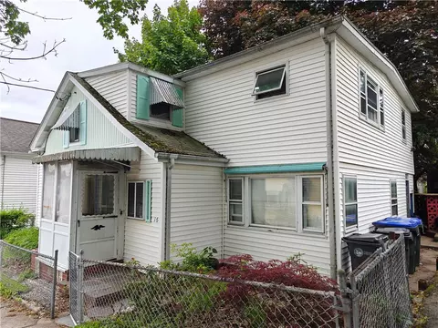 16 Horton St, Providence, RI 02904