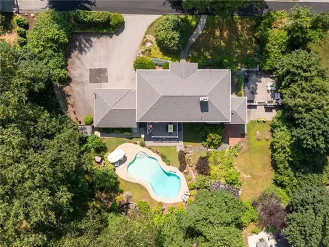 View/Area - 173 Gaskill St, Woonsocket, RI 02895 photo 1 of 3