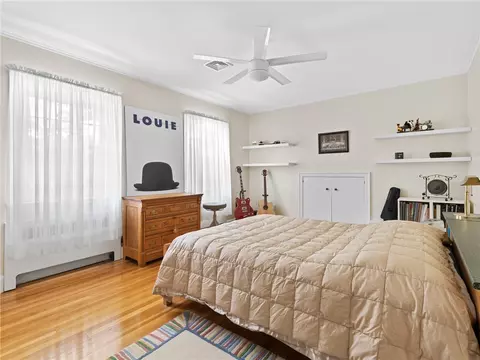 Bedroom - 173 Gaskill St, Woonsocket, RI 02895 photo 4 of 6