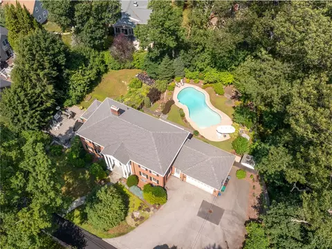 View/Area - 173 Gaskill St, Woonsocket, RI 02895 photo 2 of 3