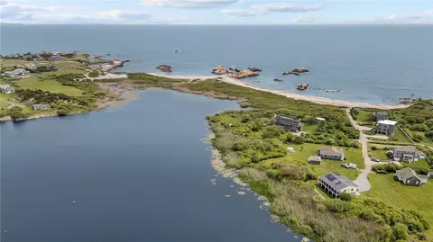 212 Round Pond Rd, Little Compton, RI 02837