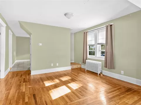 124 Everleth Ave, Warwick, RI 02888 photo 13