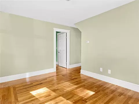124 Everleth Ave, Warwick, RI 02888 photo 14